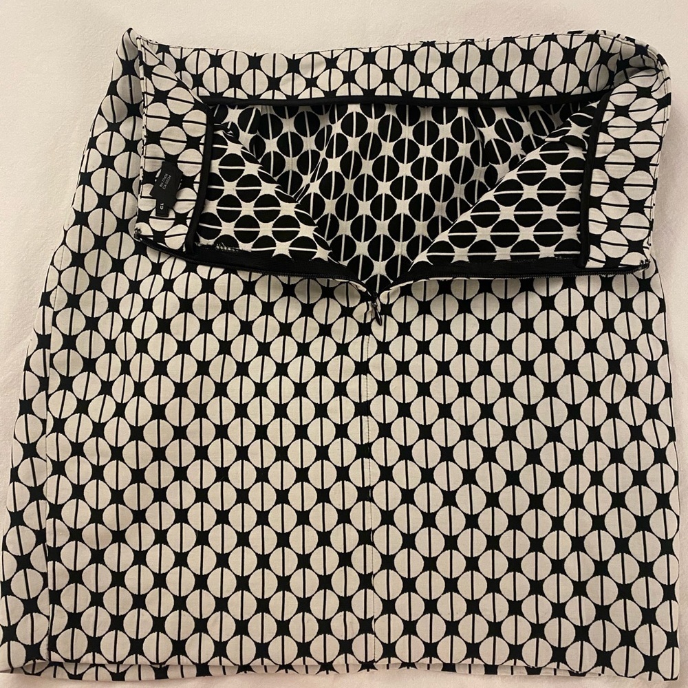 Club Monaco Skirt - Picture 4 of 4